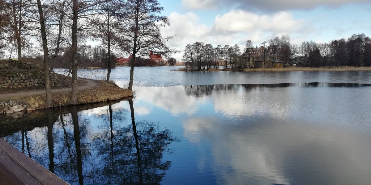 I'll be talking about #honeypot , #kubernetes , #secops and #devops tomorrow in @DevOpsLT , but cant leave beautiful scenery of Trakai. It is so calm and relaxing here.