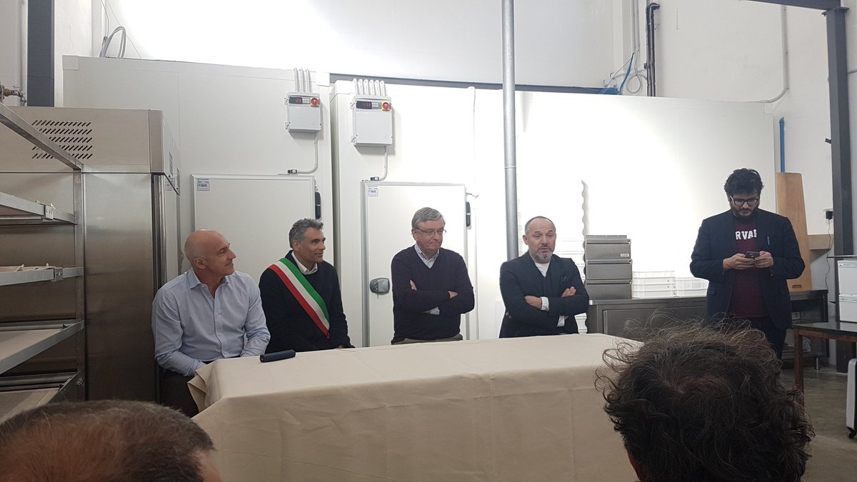 LadyDelirio's tweet photo. O'Fiore mio si lancia alla conquista della Via Emilia e parte dal nuovo hub di Faenza 💗 #pizza https://t.co/nluqEFkZdK