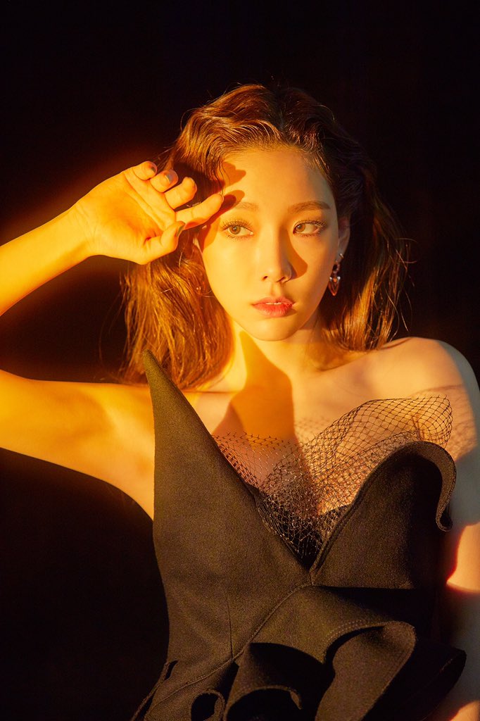 태연 TAEYEON ‘사계’

🎬 2019.03.22. 6PM (KST)
🎧 2019.03.24. 6PM (KST)
👉 taeyeon.smtown.com

#태연 #TAEYEON #소녀시대 #GirlsGeneration #사계 #FourSeasons