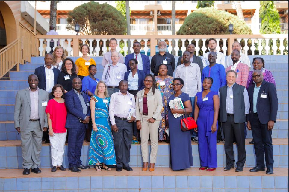 Most engaging discussions around #DataDrivenAgExt at this year's #DLECCOP2019
A big thanks🙏to all the panellists, delegates &amp; our fabulous team led by <a href="/KristinMkulima/">Kristin Davis</a> 
Sign up on dlec.hivebrite.com if you haven't already!!