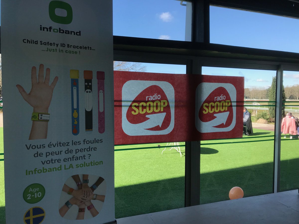 Un super apéro Kid Friendly à l'#hippodrome de Lyon Parilly, le printemps était en avance samedi. Une sortie au top pour les familles ! Rendez-vous à kidexpo pour un prochain event :) viaparents.com/events/
#infoband #globber #babychouService #RadioScoopLyon