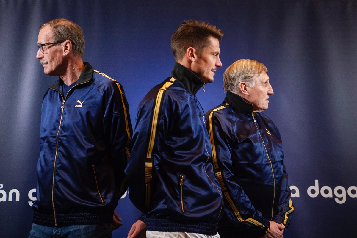 luxe pack track jacket