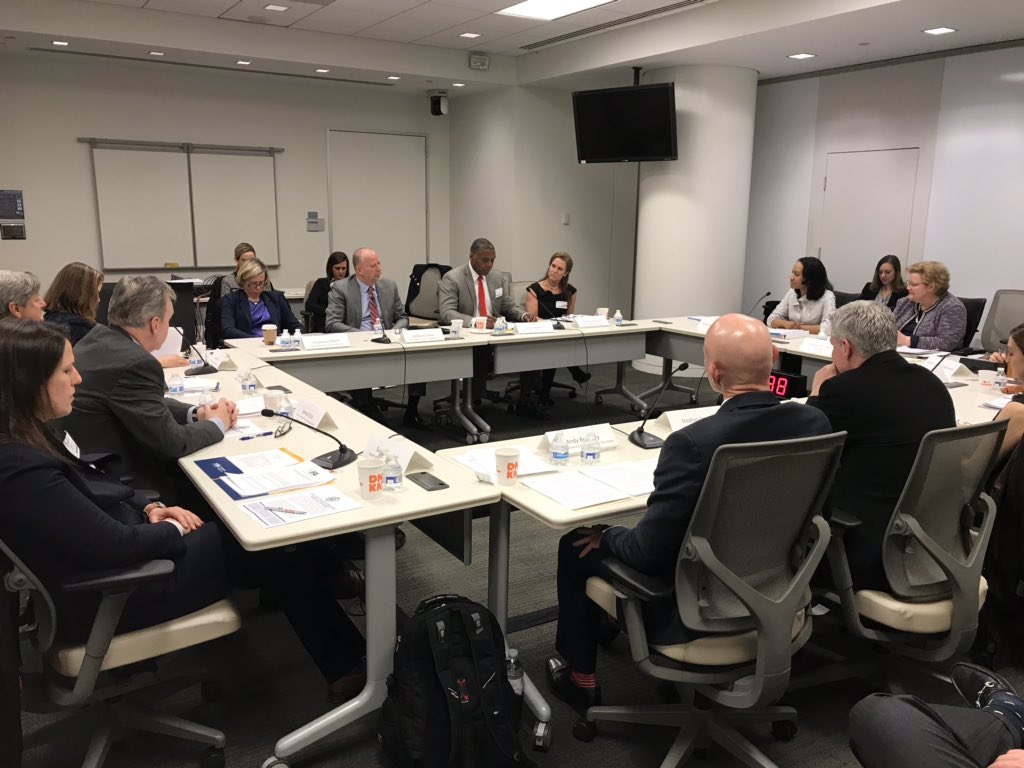 .<a href="/SHRM/">SHRM</a> and <a href="/SHRMATeam/">Daisy Frank</a> prioritizes policy and solutions over politics. Same is happening <a href="/USEEOC/">U.S. EEOC</a> Industry Leaders Roundtable Discussion on Harassment Prevention #shrmleg #stopharassment