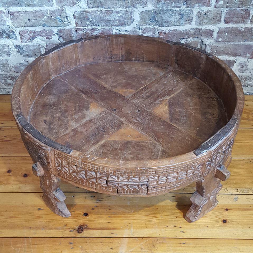 ReginaldBallum's tweet image. This Indian Chakki table, for grinding spices/wheat, is hand carved with exquisite detail. Suitable for indoor or outdoor use - we think it&apos;s pretty perfect as a coffee table but equally delicious as a plant stand, footstool or drinks table! #vintageindian #table #decorativetable