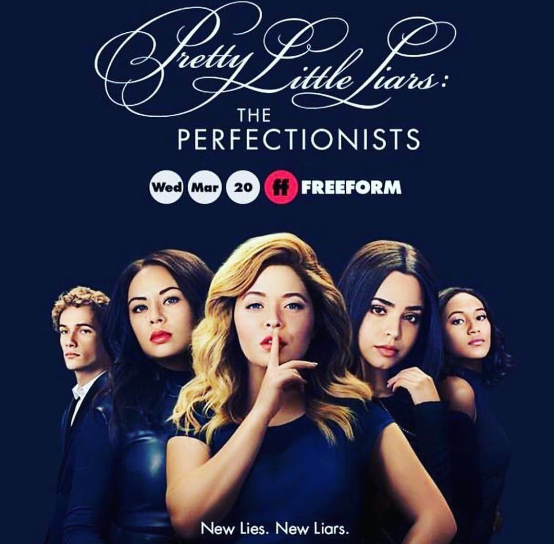 Lucy Hale tweet media