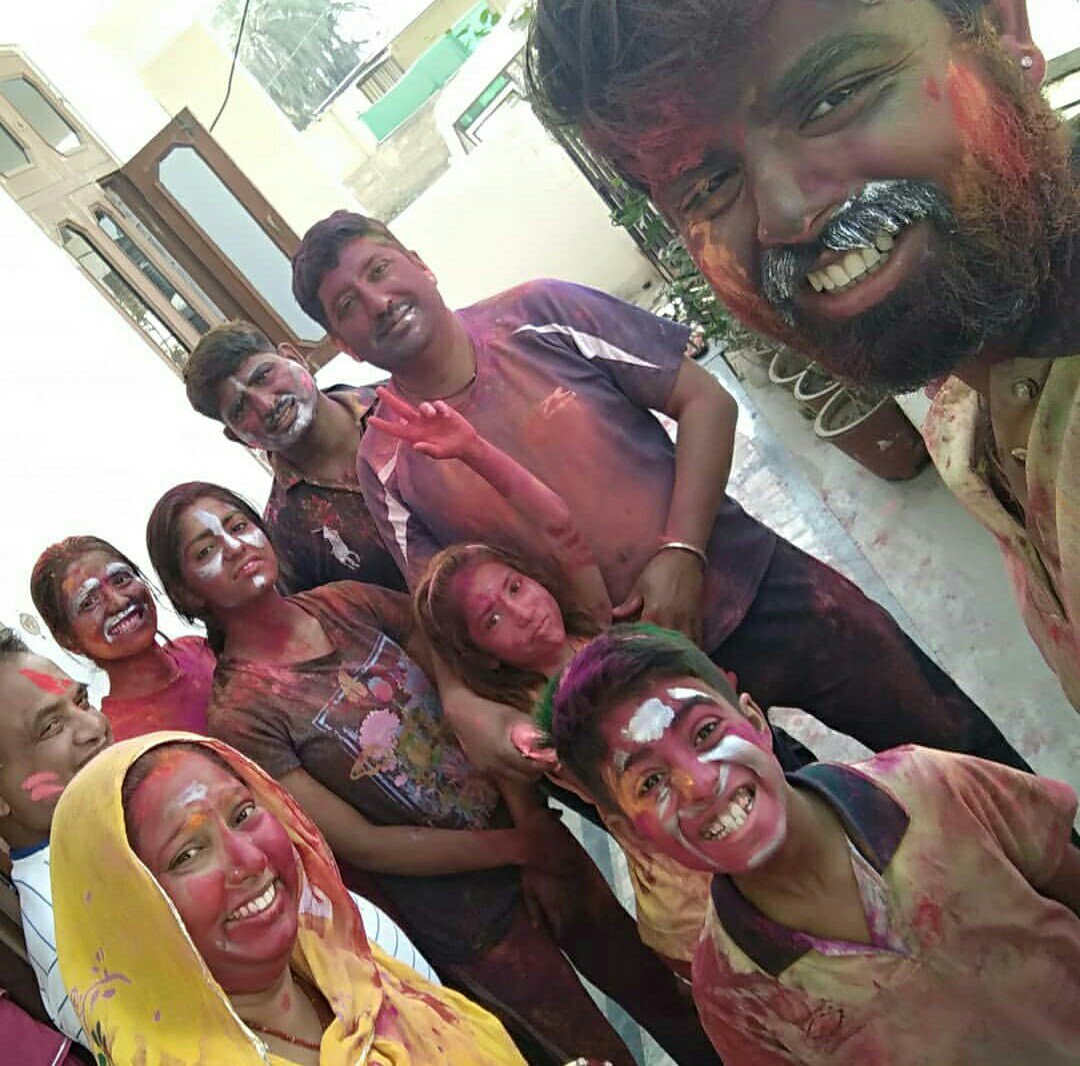 narpatsing826's tweet photo. @MBDAlchemie Here Are My Colorful holi celebration With Friends and Family With Organic Gulaal ππΈπΉπ₯πΊπ»πΌπ·
No use of harmful colours and No wastage of water at all β€οΈ
#LetsPlayDryHoli π
#SaveWater #MBDScorewell #ScoreToSoar #SeasonsGreetings
Join π
@Luckynsr1
@ganesh
@piyu
@lokes https://t.co/UsJAmCc773