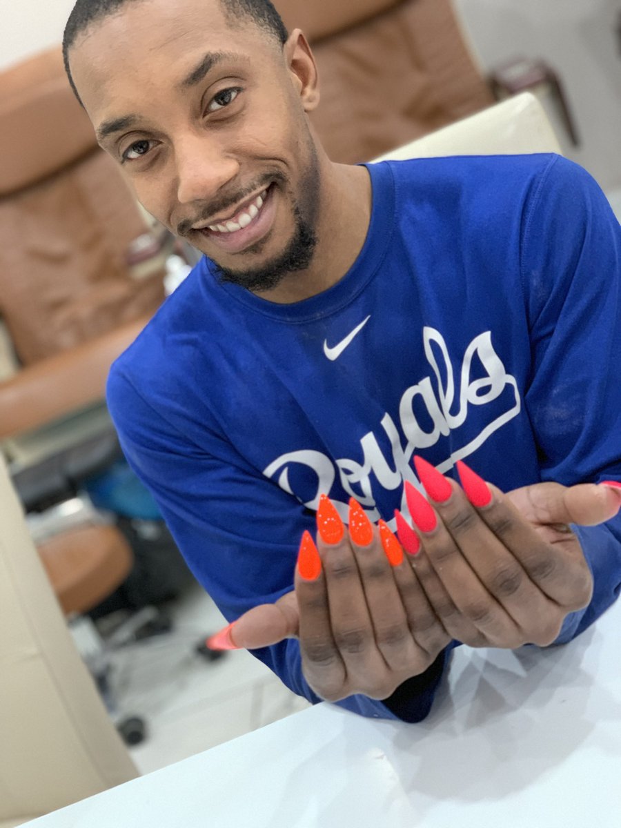 NailGalore4Sure's tweet photo. Didn’t have a nail model so my fiancé stepped up 💪🏽😍 I soaked his nails off RIGHT AFTER. https://t.co/0FsZKJibQe
