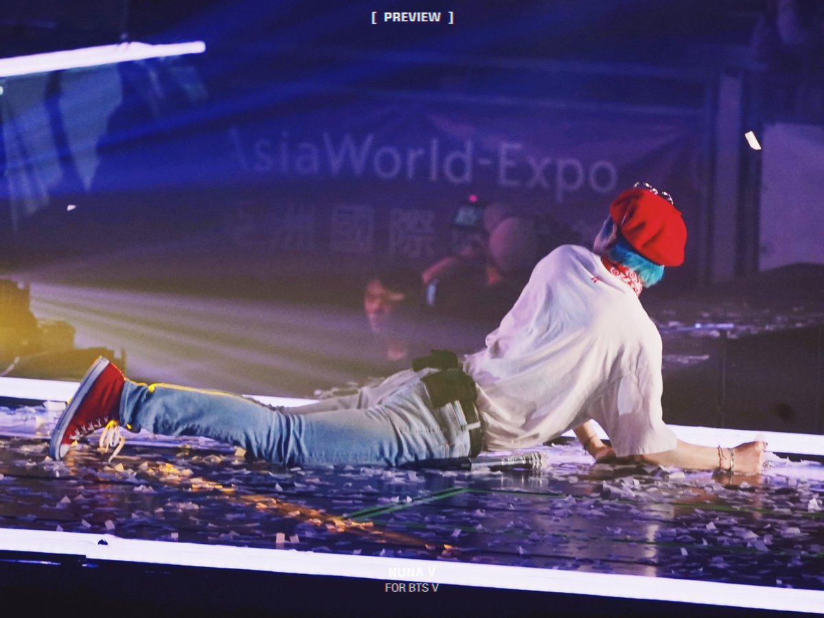 _nuna_V's tweet photo. [PREVIEW] 190320 Love Yourself Tour in HongKong
오늘 엄청 귀여웠엉🍓💕
#태형 #taehyung #BTSV #방탄소년단뷔 
@BTS_twt https://t.co/Fbn3MMxdIK