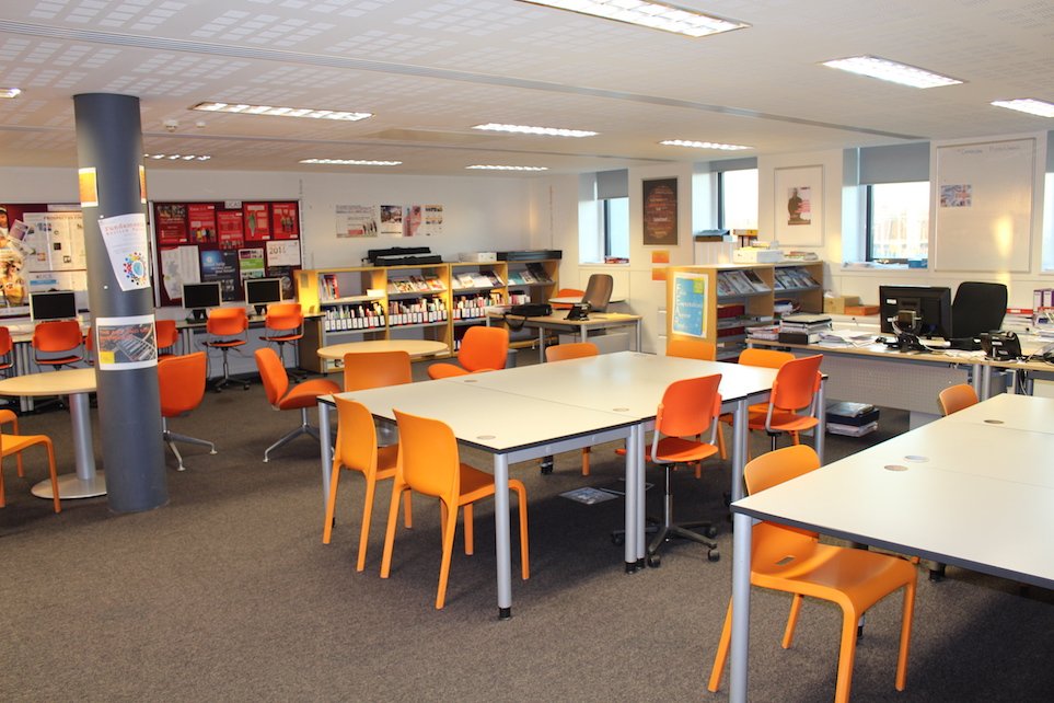 RSAAcademySLS's tweet photo. Classroom Booking 
 Tuition Classes

Multi Classrooms are Available.

Math,English,Science,Art and much More

#Multirooms #Tipton #Classrooms #Booking
https://t.co/VfP1Refw9x. or call 0121 514 8840. Email rsaacademy@schoollettings.org https://t.co/cSt7dN4Kqt