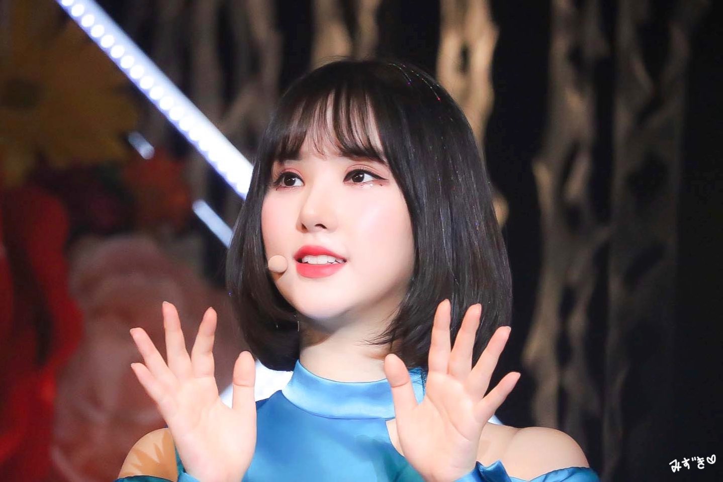 D2HMs3ZU0AAYIEa.jpg:large