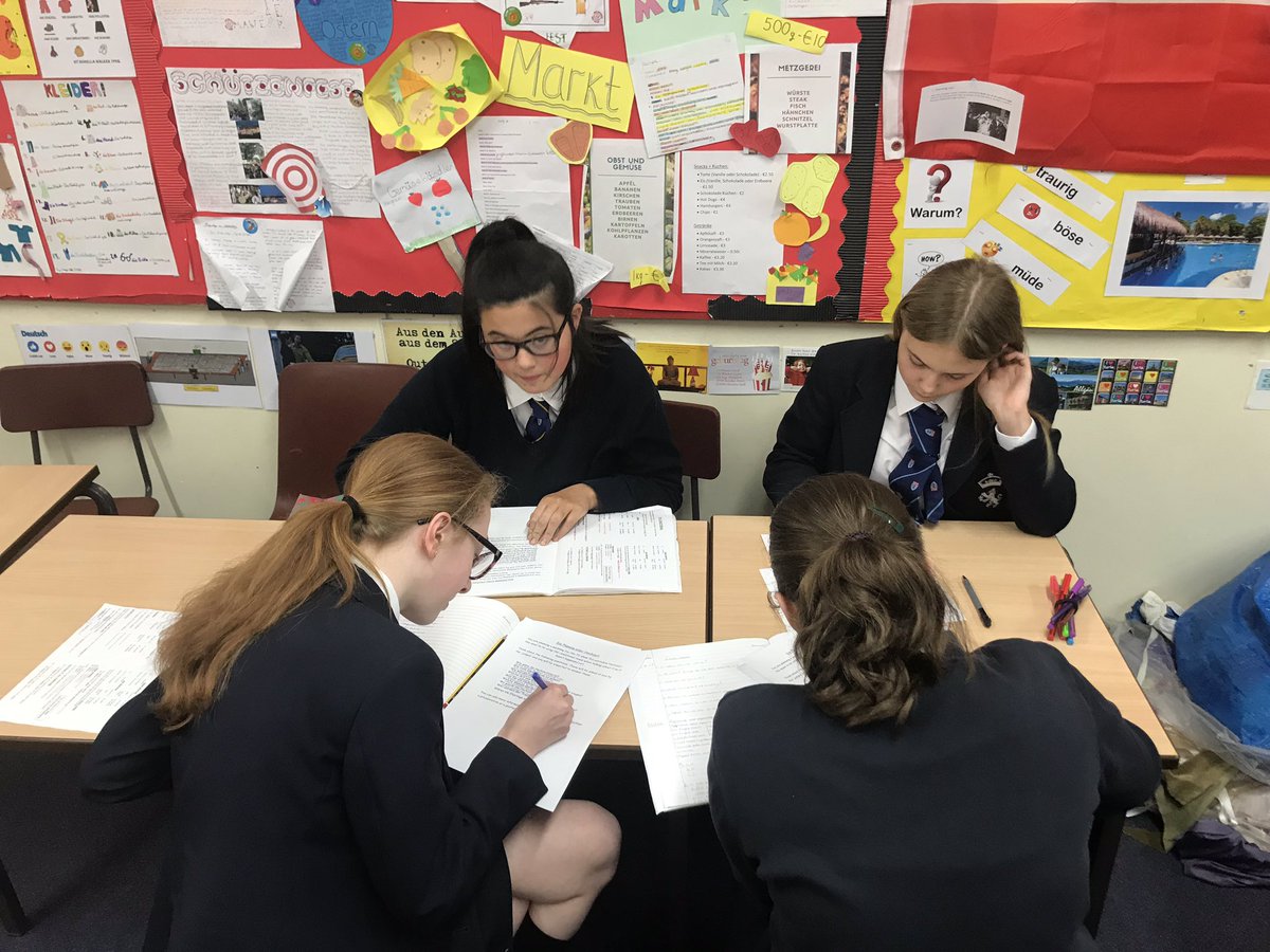 KingsmacGerman's tweet photo. Year 10 ferociously planning their “perfekte Hochzeit“. They are practising the conditional and key vocabulary whilst working collaboratively to design the best wedding! 👰 🎩 💒 #MFLTwitterati #creativelanguagelearning #deutschlernen #dieperfektehochzeit #konkurrenzfähig https://t.co/nbA0F1tJGe