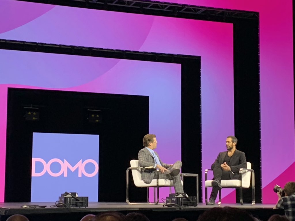 HayesToday's tweet photo. Vincent Stuhler, CDO L’Oreal, uses #domo to create insights across 36 brands operating in 150 countries. Measure everything in the digital age #Domopalooza https://t.co/NONHysbHL2