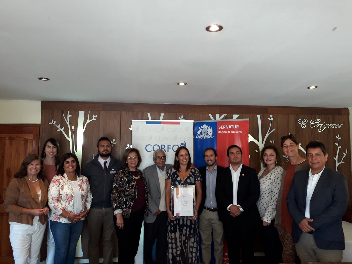 ErikaErpel's tweet photo. Corproa comparte la alegría y satisfacción de una gran empresaria vallenarina! Felicitaciones!! Por el sello Q @CORPROA @LeonrdoTroncoso @chripalma https://t.co/jazlF874P0