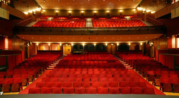 Masters Of The House tweet media