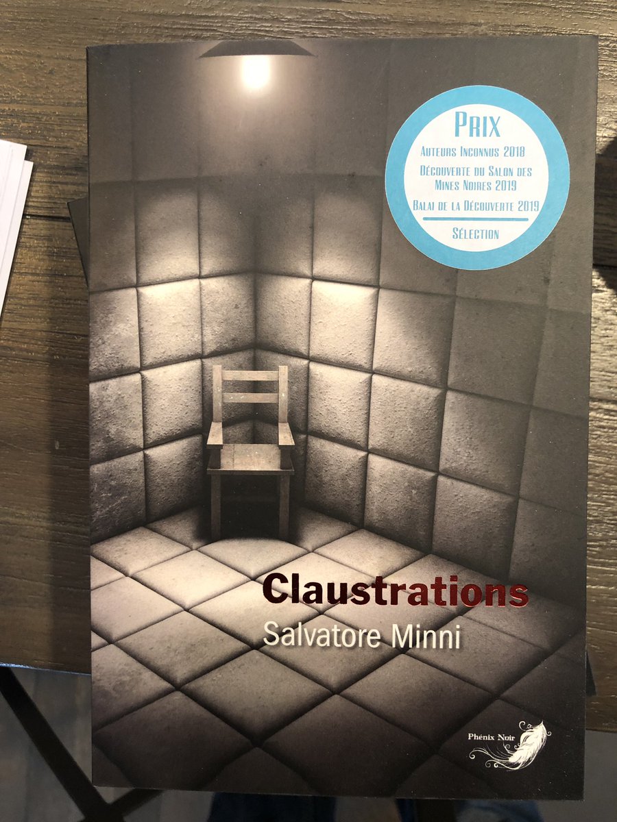 Sal_Min13's tweet photo. ‘Y a pas à dire, cette pastille donne trop bien! 🤩😍🙏🏼🍀
#prix #selection #Claustrations #thriller #roman #livre #lecture https://t.co/al9gId84Xc