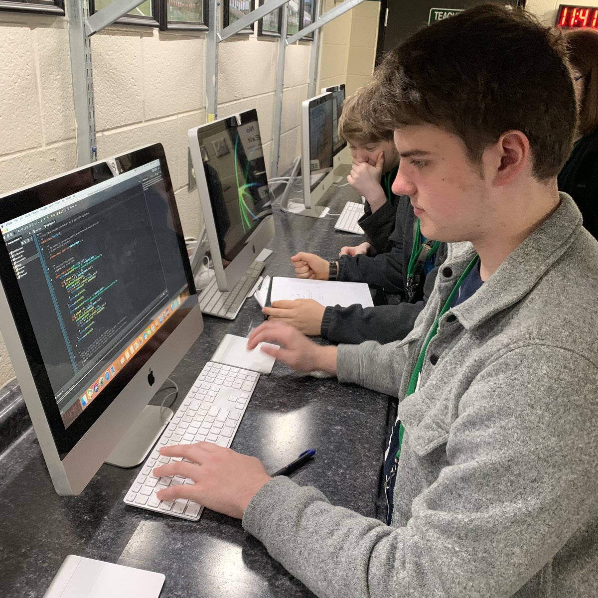 BarryPreston Lindler tweet media