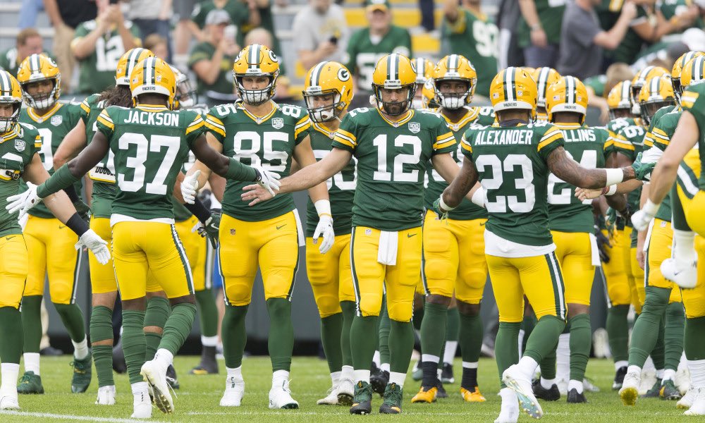 Packers_Mx's tweet photo. Ahora es turno del futuro, de los jóvenes, serán los encargados de llenar los lugares, y de ayudarnos a conseguir el Trofeo Lombardi. Falta poco tiempo para que el Super Bowl vuelva a casa. #GoPackGo https://t.co/RDkrkhUox7