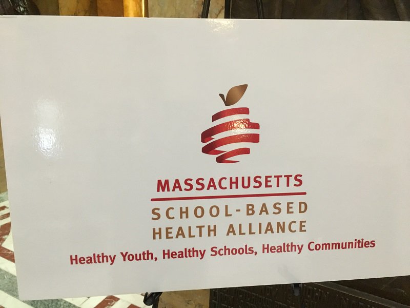 SenJoanLovely's tweet photo. Along with Reps. Speliotis &amp; Walsh, honored to host &amp; speak @mass_sbha advocacy day. School-based health centers provide vital &amp; confidential resources to students on subjects such as addiction, sexual health &amp; suicide prevention. #MAPoli https://t.co/Tp6Jprncw5