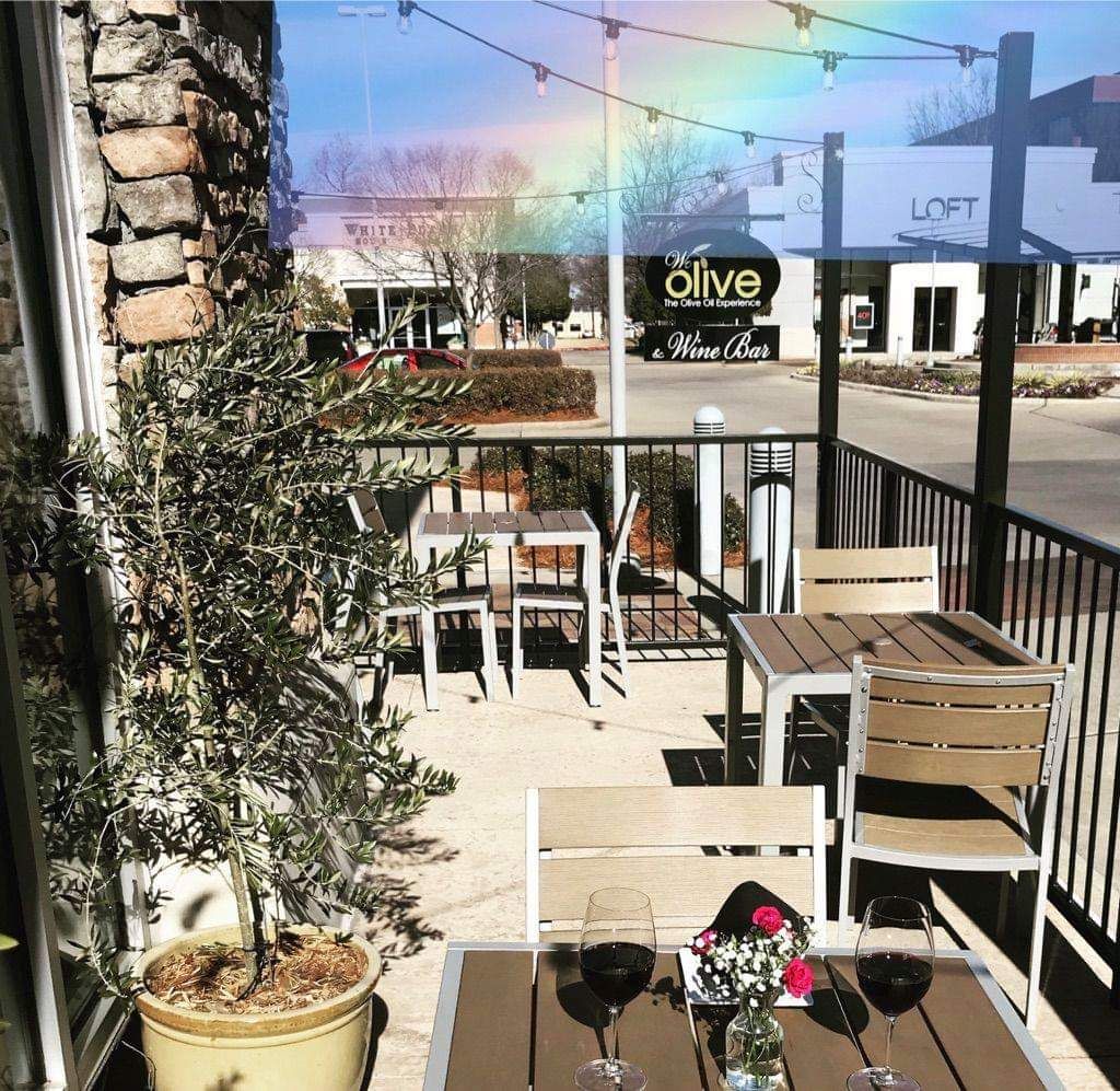 WeOliveSBC's tweet photo. HAPPY FIRST DAY OF SPRING!!!

Don't miss out on this opportunity to celebrate with delicious food and a glass of wine on our beautiful patio today!

Open daily from 11AM to 9PM 

#WeOlive #weoliveshreveport #318eats #oliveoil #balsamic #winebar #patio #spring https://t.co/eUyDfewqvu