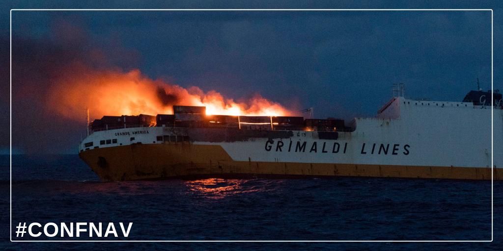CESMMarine's tweet photo. #ConfNav : Récemment l’AEM s’est illustrée dans le cadre de l’incendie à bord du navire #GrandeAmerica . Les moyens de @MarineNationale ont contribué à assurer l'assistance au navire, le sauvetage de l’équipage, la sécurité de la navigation sur zone &amp; enfin la lutte antipollution https://t.co/ICtN7O3gFS