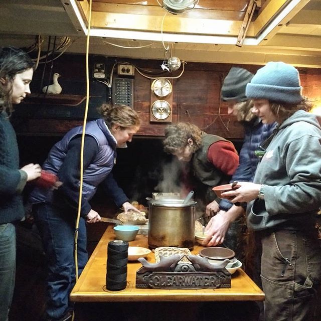 SloopClearwater's tweet photo. The #springcrew arrived this week. As they get settled in they're working with the remaining #wintercrew members to finish up projects onboard. The #galley is up and running, making amazing meals, like this one, for everyone. The sailing season is just a… https://t.co/Aj6SjAj3oI https://t.co/KDZI9udhkV