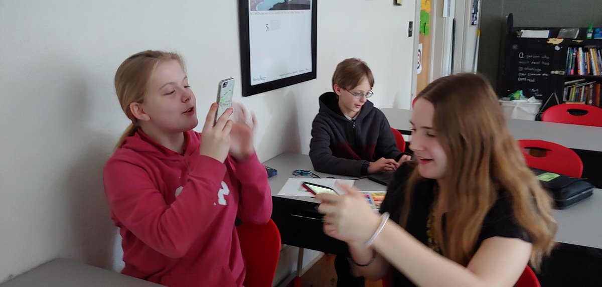 MrsPBandJ's tweet photo. These students @Winterboro_High are so excited to use @Panoform. They love seeing their creation in 3D. #thedevilsarithmetic @JaneYolen #exceptional #dlpcoaching @emilycnestor https://t.co/IgiPs67xyZ