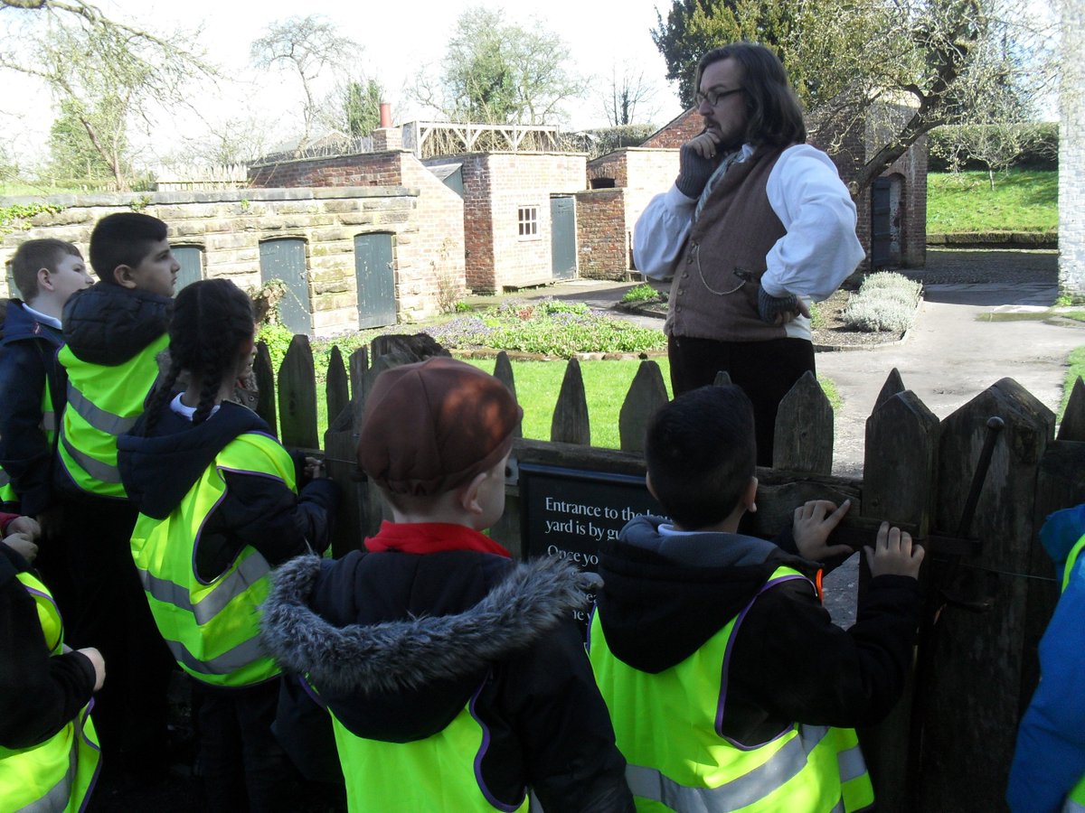 EltonLKS2's tweet photo. What an excellent day out! The weather was beautiful, we did lots of interesting activities and the behaviour was impeccable! #quarrybankmill #proudteacher @EPSElton https://t.co/BfxaGecFpX