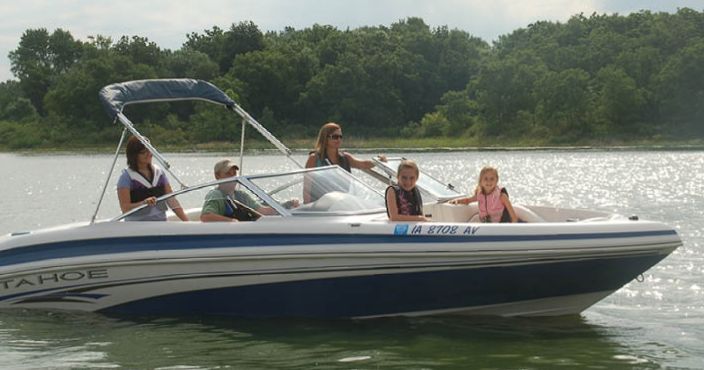 iowadnr's tweet image. This week only - get 50% off boater education courses with the code SpringAboard19!

Details at iowadnr.gov/boating
#SpringAboard