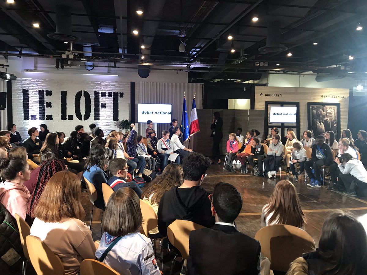 Les enfants s’expriment sur leur définition de la #solidarite ! « Entraide », « respect », « non-violence », des mots forts qui résonnent !