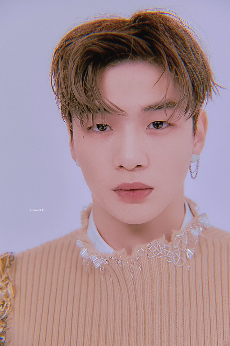 CodeDaniK's tweet photo. Switch On：Model.K

#ELLEkorea 
#엘르코리아

#강다니엘 #kangdaniel #カンダニエル #คังแดเนียล #姜丹尼尔 https://t.co/nb60qDLmdH