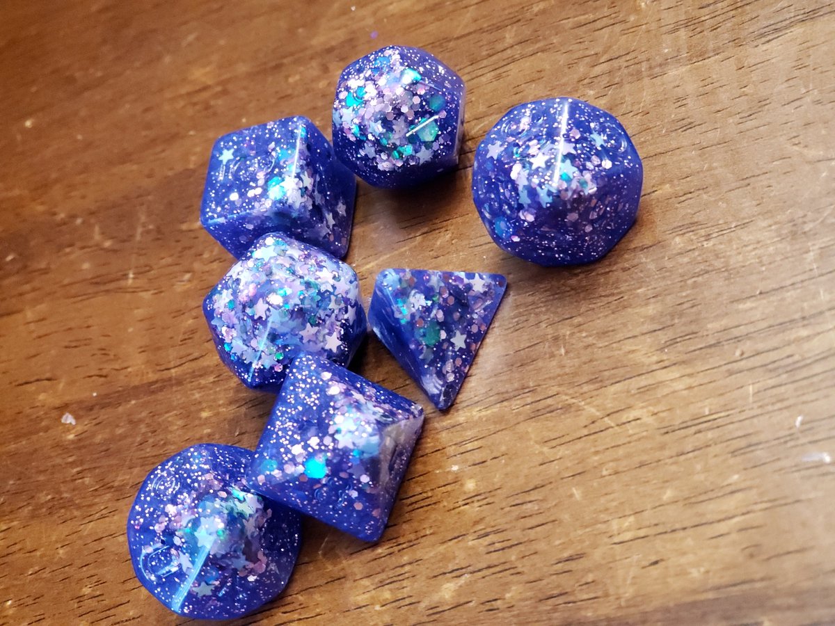 CyanineEyes's tweet photo. my first attempt at making a dice set!!! i really really am head over heels with these tbh. really enjoying this so far!! gotta clean them up and then paint the numbers! #dice #dicecreation #dicemaking #dnd #dnddice #customdice https://t.co/cVPB1wBqQj