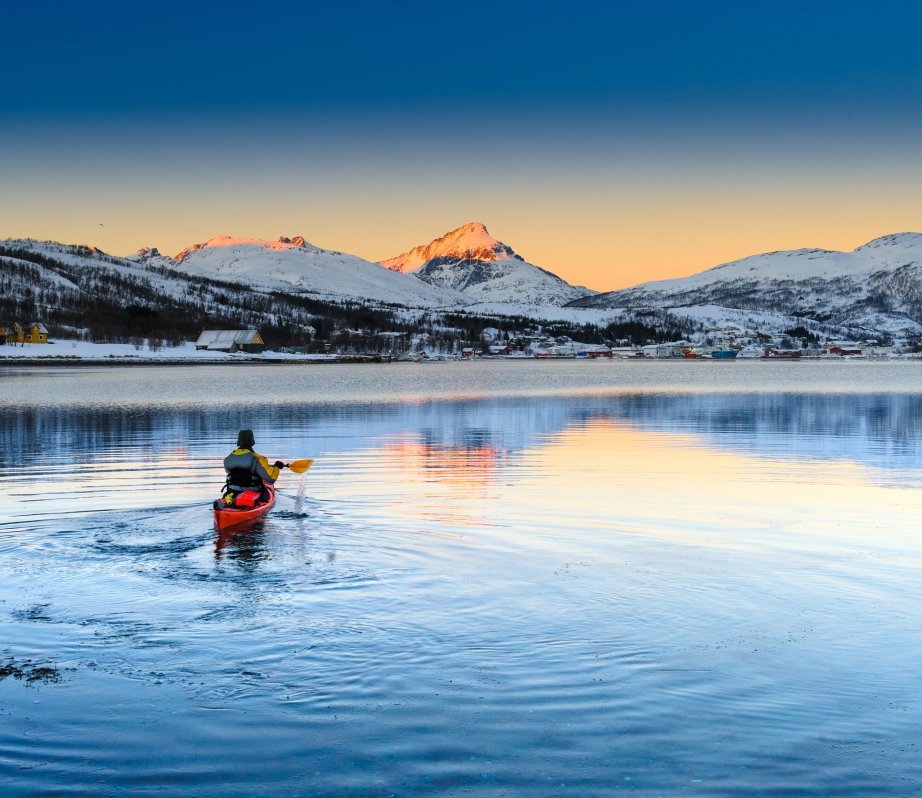 paddlingmag's tweet photo. These 7 cold water paddling essentials will not only extend your season, but will also keep you more comfortable on the water 👇
.
https://t.co/SMX27nIO4o
.
#PaddleForever #PaddlingMagazine #PaddlingEssentials #ColdWeatherPaddling #Kayaking #Canoeing #PaddlingMixTape https://t.co/KykBK65vjZ