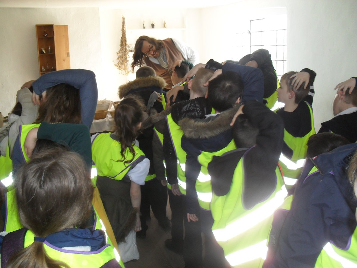 EltonLKS2's tweet photo. What an excellent day out! The weather was beautiful, we did lots of interesting activities and the behaviour was impeccable! #quarrybankmill #proudteacher @EPSElton https://t.co/BfxaGecFpX