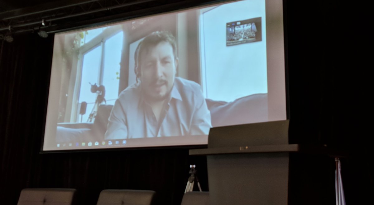 comunicaCUC's tweet photo. Iniciamos la vídeo conferencia desde San Francisco con Alexander Torrenegra, inversionista del programa Shark Thank Colombia de Sony, CEO de Torre, Fundador de Voice 123 y Bunny INC.

@UniCostaCOL 

#EstrategiasDigitales #CucEmprende https://t.co/zMJZdLNvEB