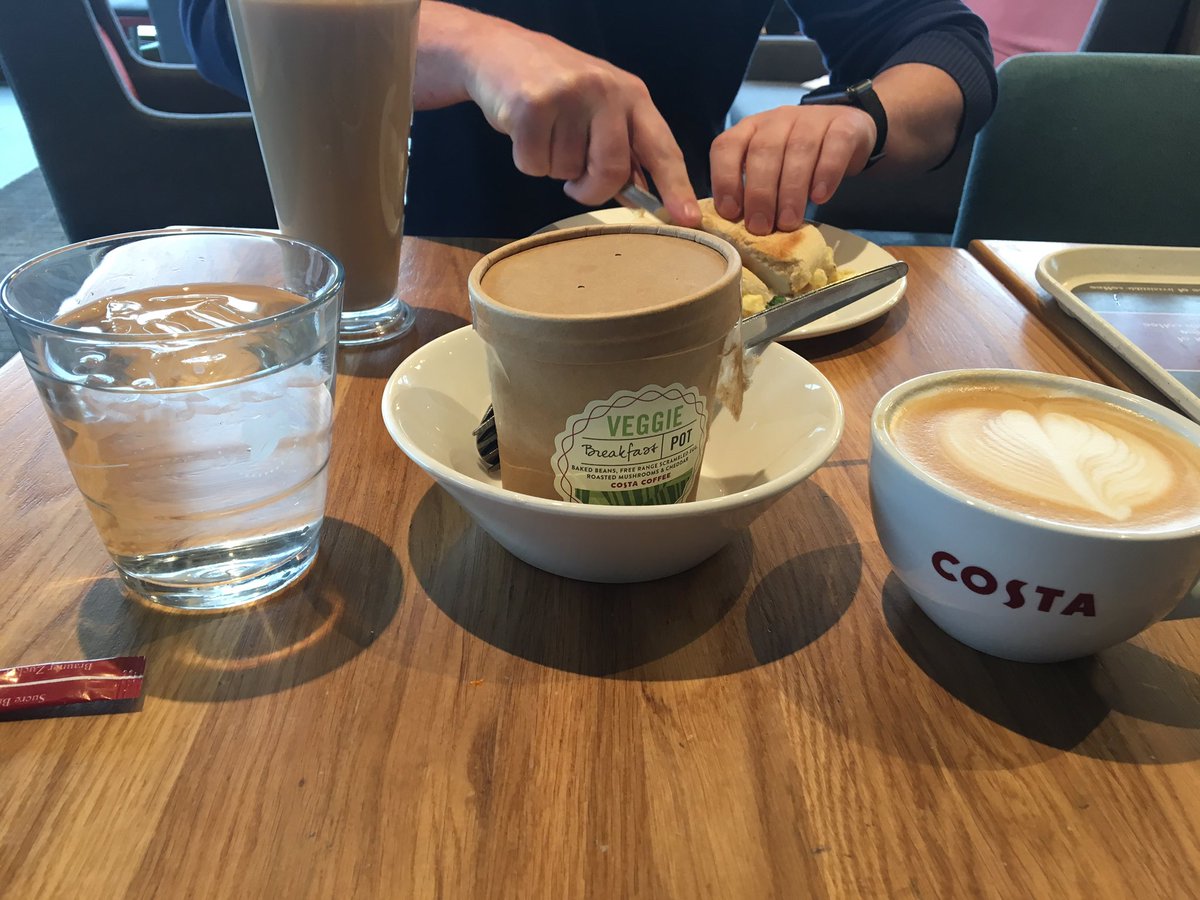 lewis_danni's tweet photo. Wednesday 4 O’Clock coffee club #dansquared #dan2 #coffeematesdates https://t.co/PanjAA2Vkx