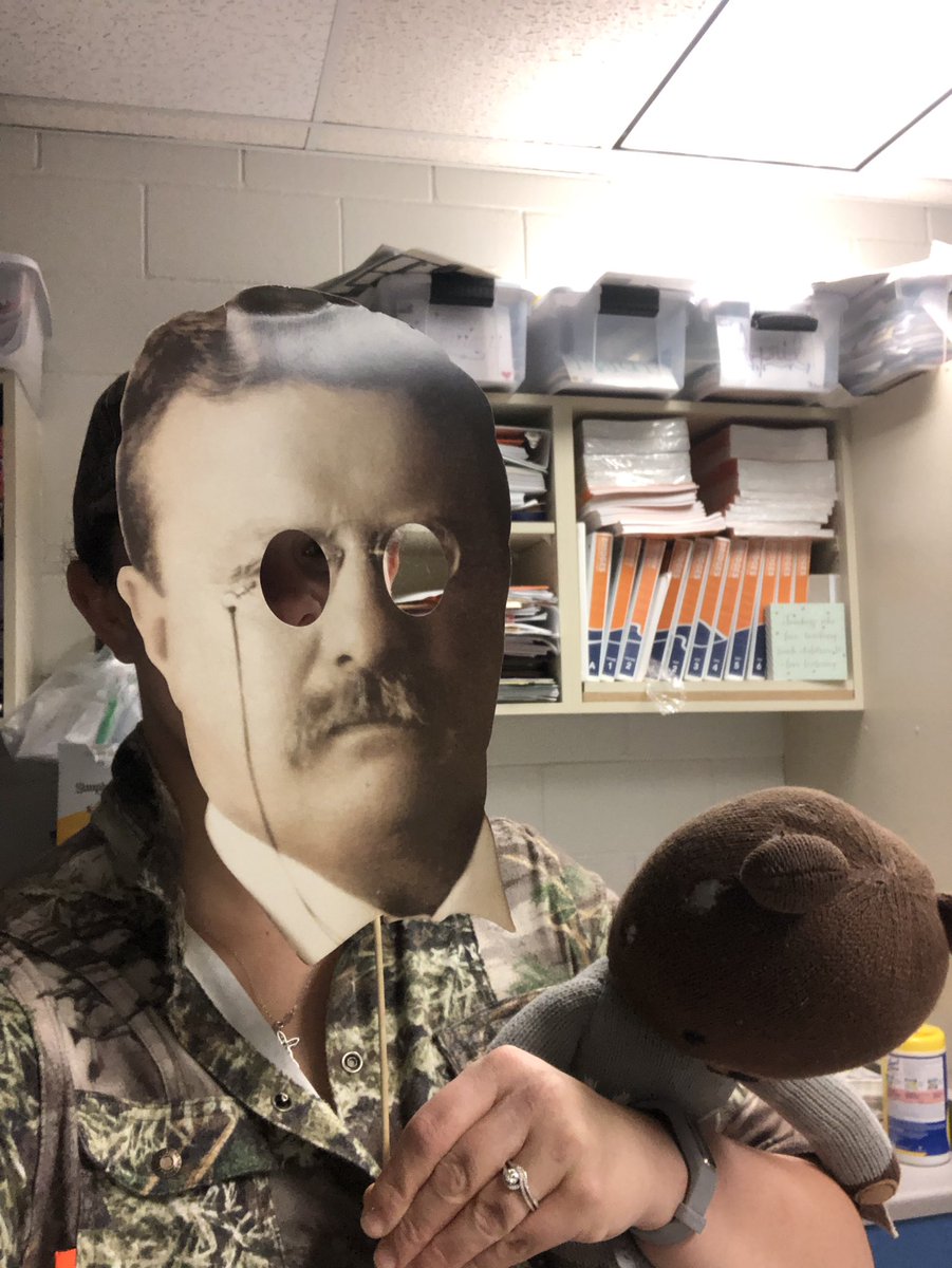 BeldingKristie's tweet photo. I love reading week. Dress up as a real life super hero. We have vets, sisters, moms, dads, soldiers, and O’bama. Oh and of course Teddy Roosevelt. #readingrocks #howl4hves https://t.co/FJH0fYunHi