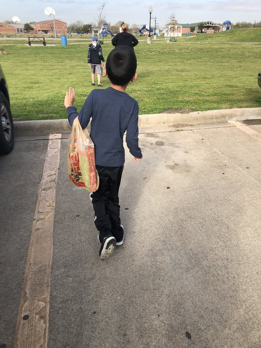 missjames29's tweet photo. Today, we took a community based learning trip to Brookshire’s and practiced our shopping skills, expressing wants and needs with AAC and visual from @n2yinc and following a recipe. We made some DELICIOUS “Leprechaun Bait”. #resread #robinsonisd @robinsonisd https://t.co/OA6a98Q9ww