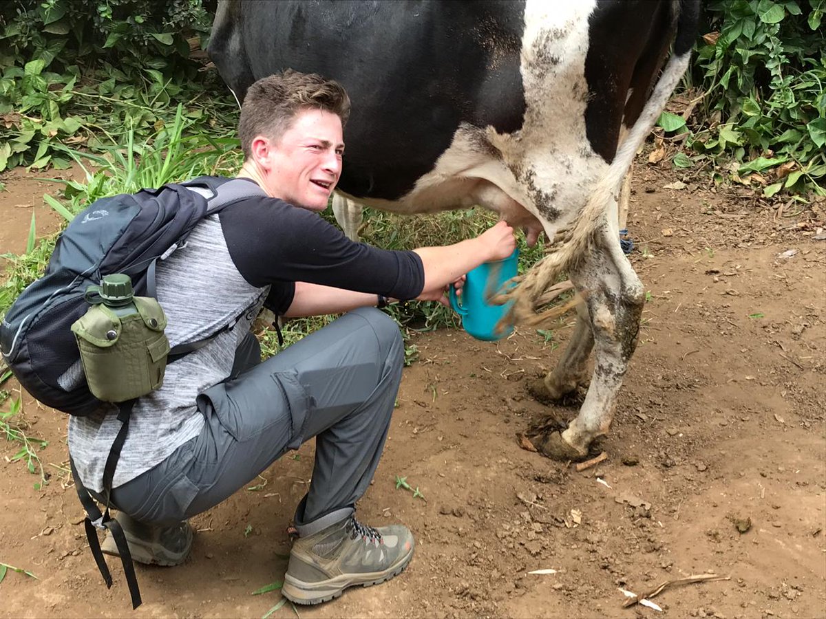 RWA_IBDP's tweet photo. More adventures in Tanzania for our Grade 11s on their CAS trip. #RWAibdp #RWAcas #RWAgrade11 https://t.co/72sRHMZb1N