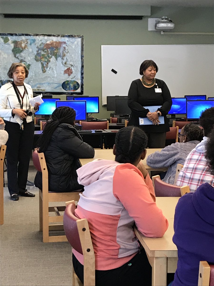 JEShepardMiddle's tweet photo. Thank you Dr. Hardy sharing about Careers to our Sister 2 Sister group for Women’s History Month! #SMSGrowthSuccessNothingLess #WeAreDPS https://t.co/1N7oE3DjyW
