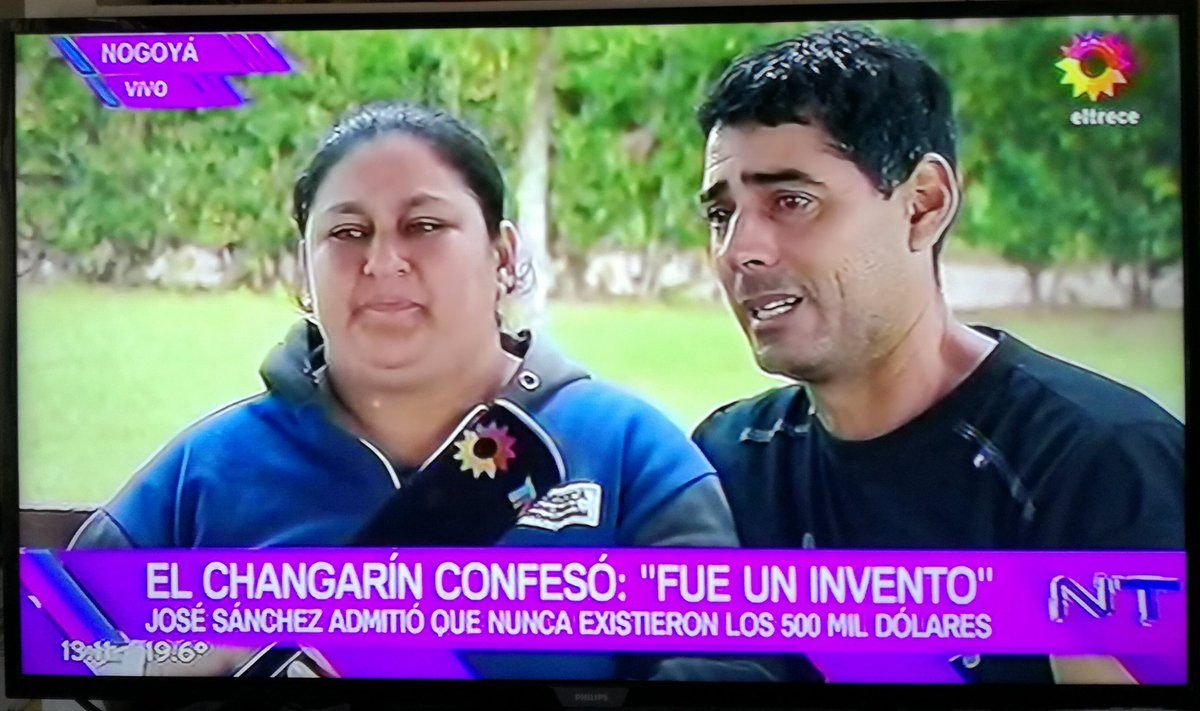 DecimeJulie's tweet photo. Yo que el director de "Campanas en la noche", le daría un protagónico al changarín. Actúa mucho mejor que Esteban Lamotte. A ella la reemplazo por Calu Rivero, ni pensarlo. Rompen el rating nocturno.
#changarin https://t.co/q2fhKXkHaX