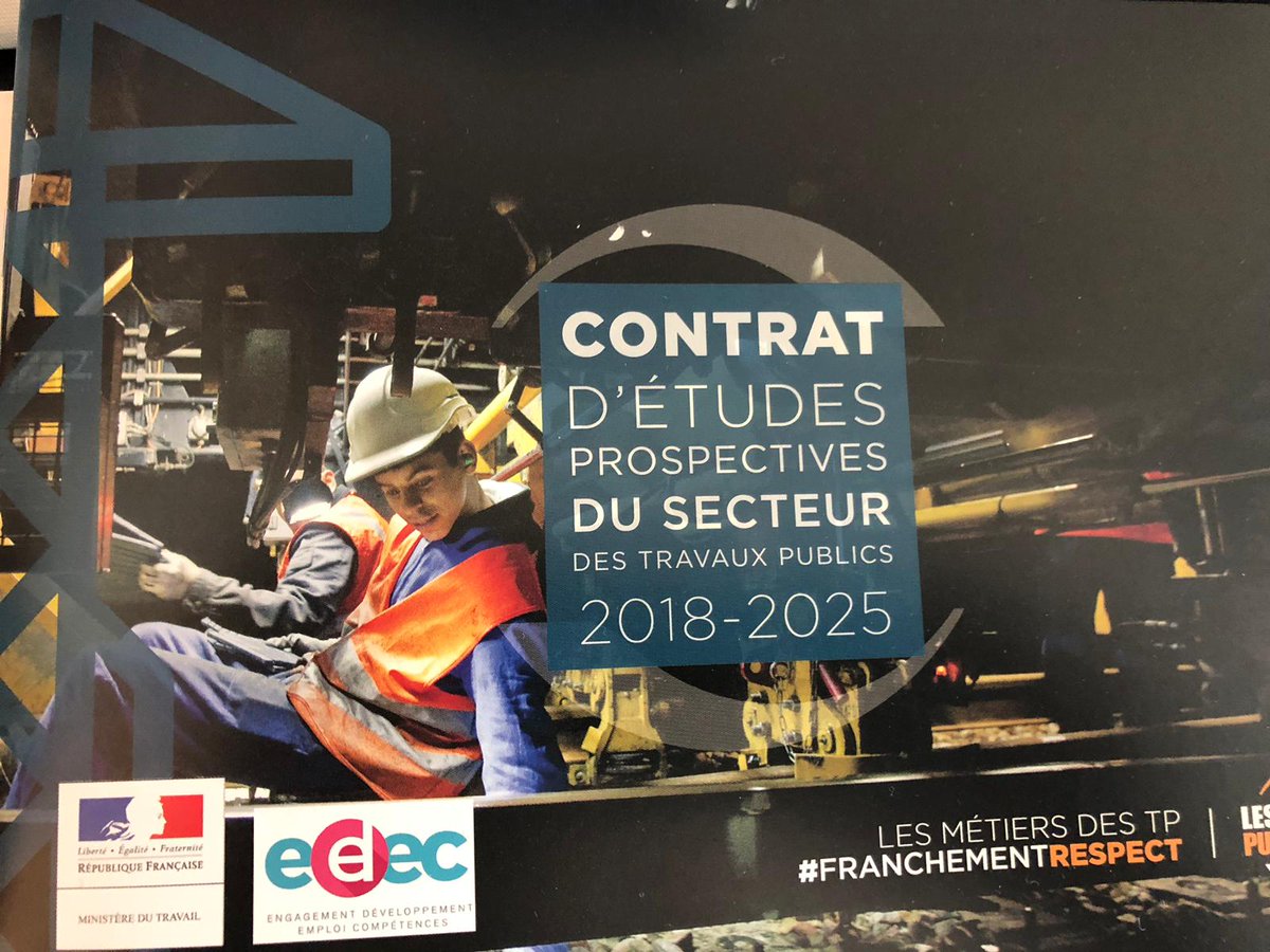 FNTP_info's tweet photo. Quels seront les besoins de formation dans les TP à l’horizon 2025 ? nous dévoilons aujourd'hui les conclusions de l’étude prospective #CepTP menée par le cabinet @Amnyos avec le @Minist_Travail en présence de nombreux partenaires dont @EducationFrance et @Afpa_Formation👇 https://t.co/1ofzXcrxEY