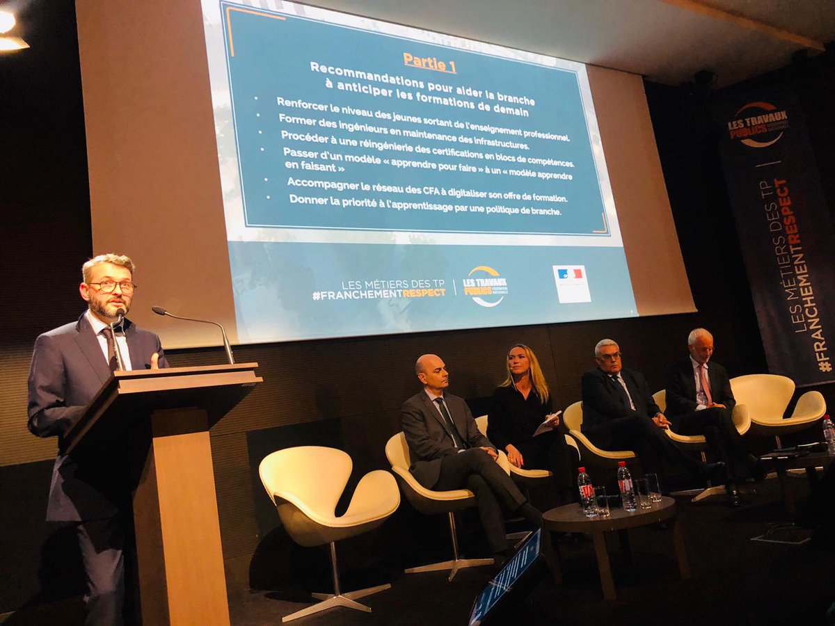 FNTP_info's tweet photo. Innovations numériques et technologiques sur les chantiers, big bang de la formation professionnelle… La @FNTP détaille les évolutions de l’offre de formation et les métiers de demain avec le cabinet @Amnyos ! #CepTP https://t.co/JMfidlF3Yf