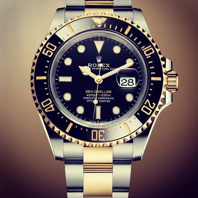 SynchroniseW's tweet photo. New release by Rolex at Basel World. Sea Dweller oyster steel and 18ct gold 😍 #timingsarecriticalnotflexible #baselworld #rolex #synchronisewatches https://t.co/4SvfTQu6DC