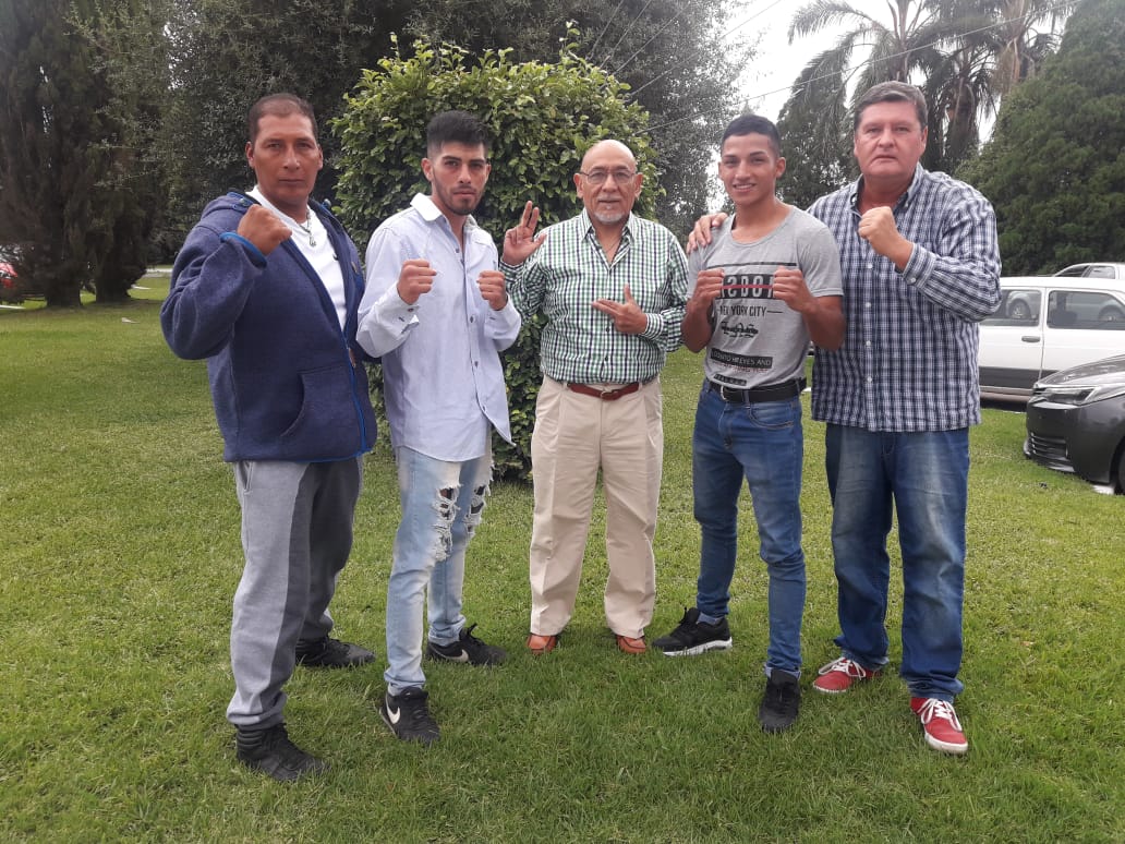 vascoG10's tweet photo. El viernes 22 habrá Festival de Box Amateur "Apertura 2019" @EscMuniBoxSalta  en el club San Martín a partir de las 21 horas. Mañana a las 11 hs se realizará la Conferencia de Prensa en Caseros 711. #UnionProvincialBox #FeSalBox Para alquilar balcones! https://t.co/u44qOxGMDf