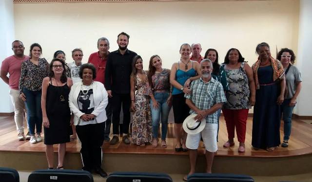 SecultES's tweet photo. Conselho Municipal de Cultura de Vitória destaca parceria entre Governo e Prefeitura.https://t.co/qoWC9gg4lU https://t.co/Fo9SpYsW4T