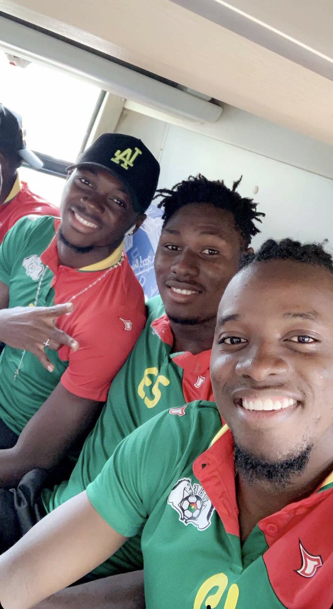 hkkoff's tweet photo. Team 226 🇧🇫 #BurkinaFaso #Family #ObjectifQualif https://t.co/dZHzjasrTR