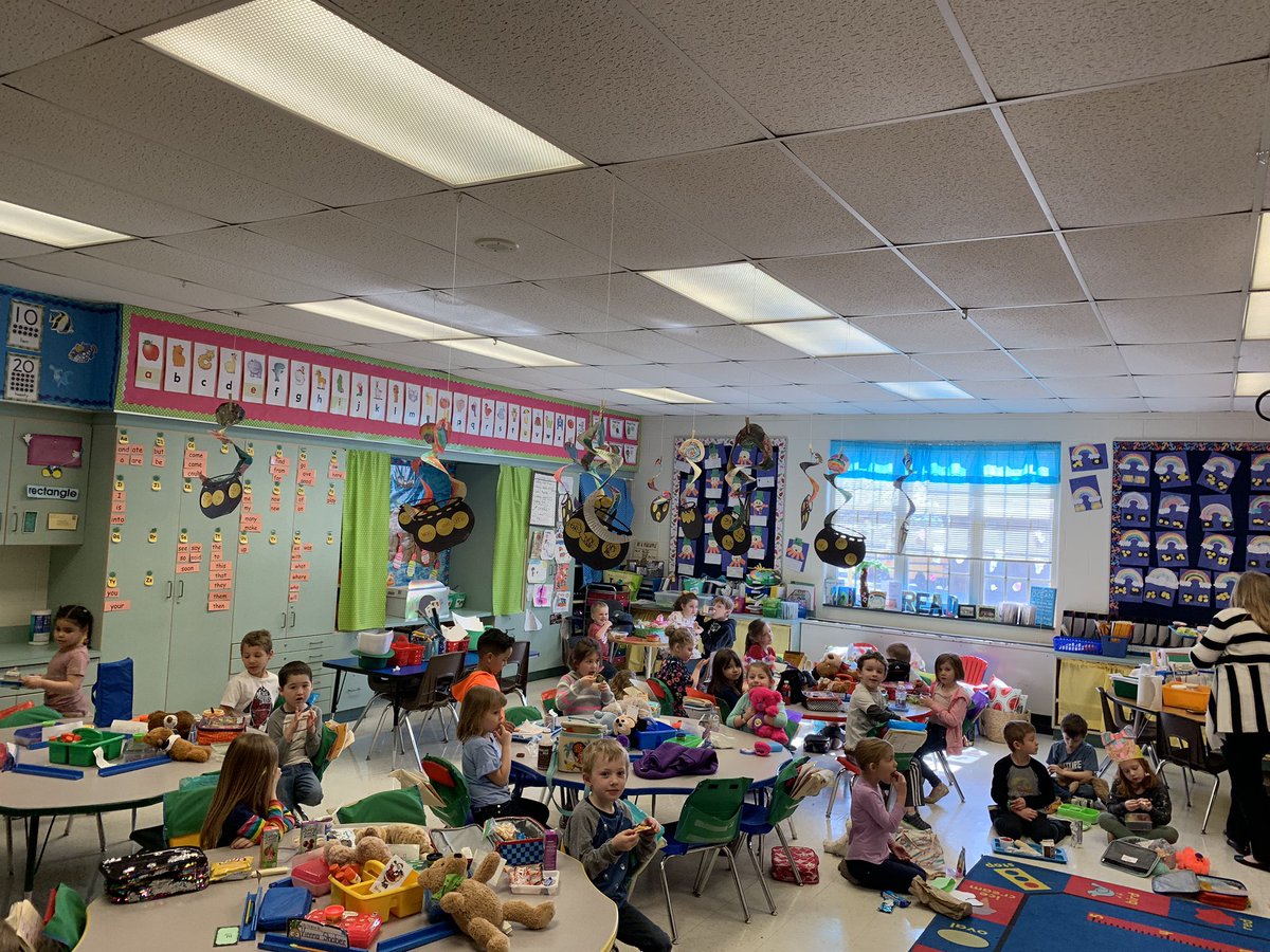Oley Valley Elementary School tweet media