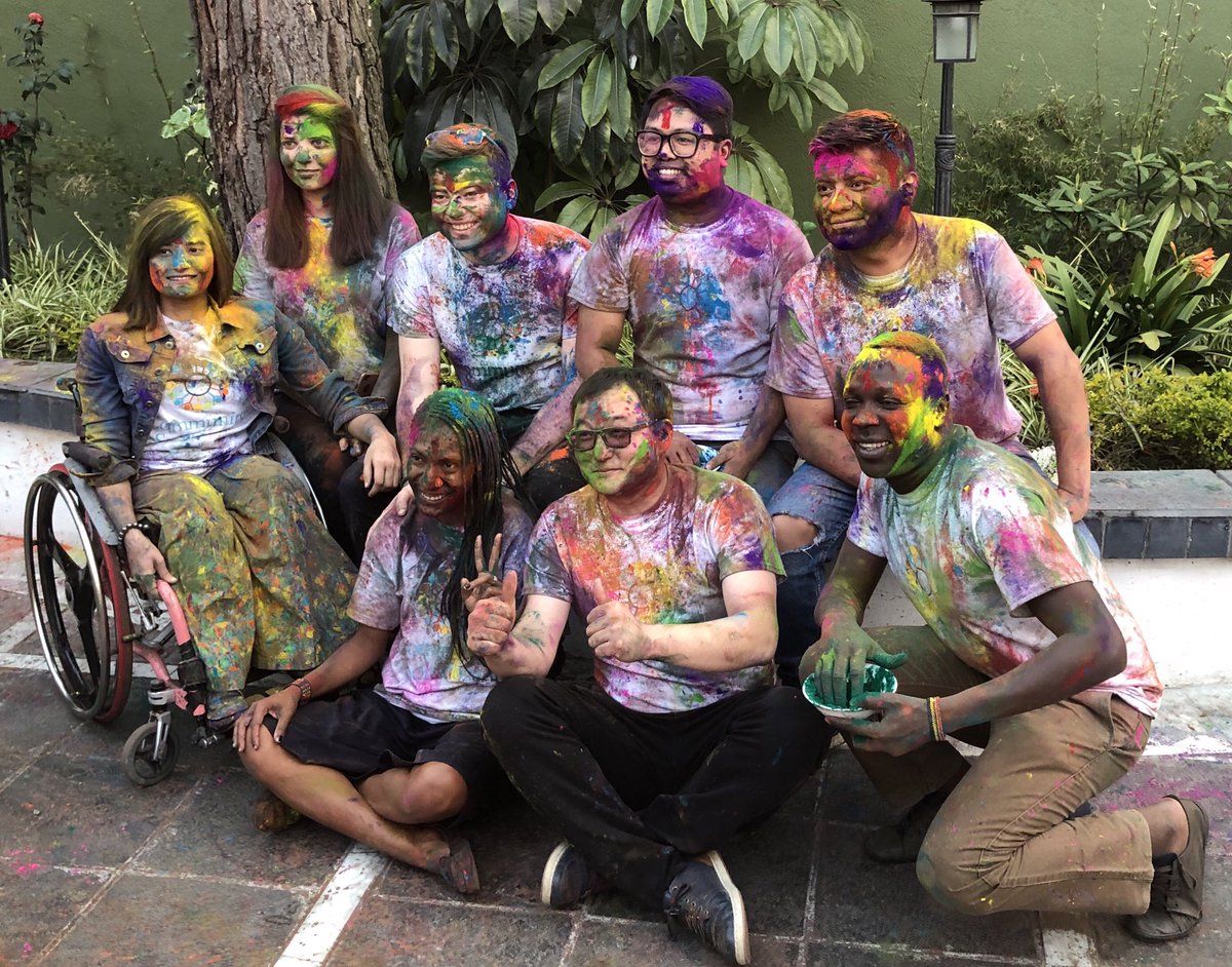 CynthiaRTerrell's tweet photo. #CSPSolutionsSummit friends celebrate #Holi! 💜🧡💛❤️💙💚 https://t.co/ZjtJp9ROX1
