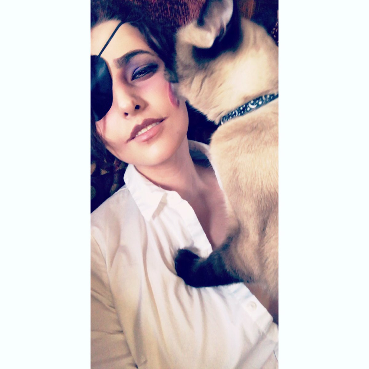 Sassycatvoid's tweet photo. I did a contest of Julian from The Arcana and Toast wanted a pic too. 
.
.
#cosplay #costest #julian #juliancosplay #julianthearcana #thearcana #thearcanacosplay #cat #toast #closetcosplay #goofin https://t.co/J3bYOxNxnS
