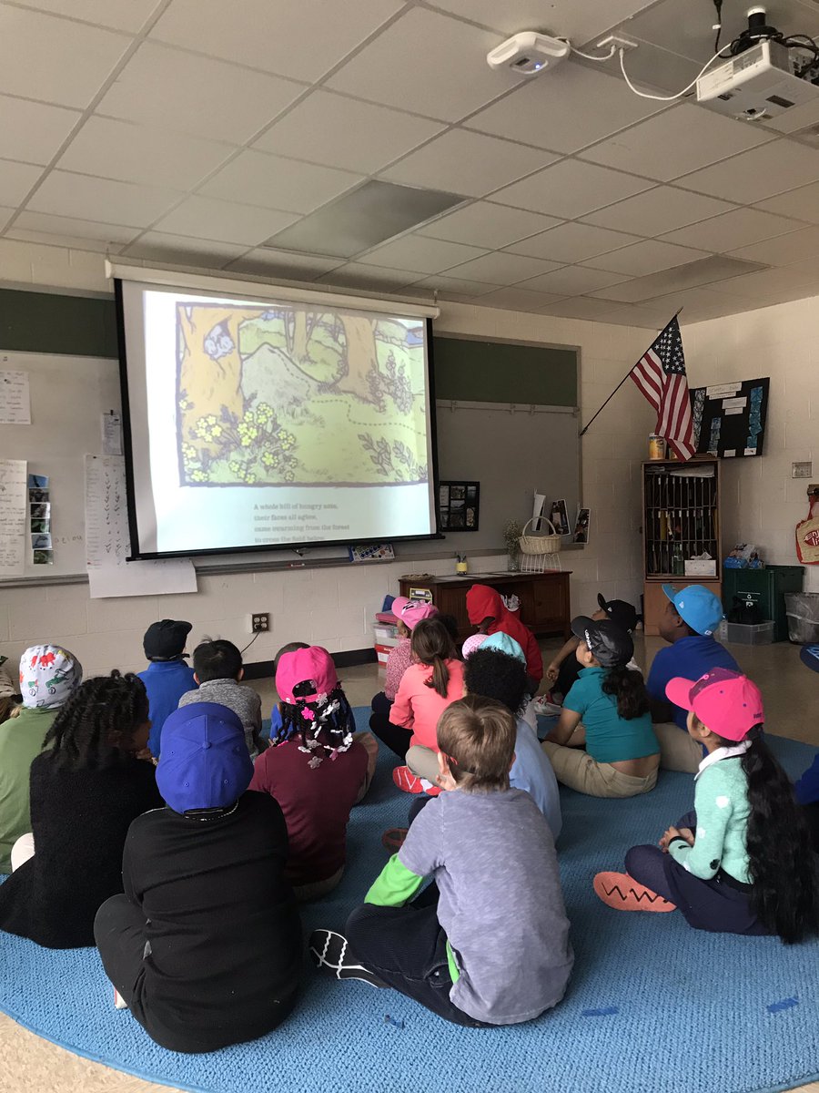 MissRhinesmith's tweet photo. 100 hungry ants teaching us about grouping! #BUBlockAMath https://t.co/S3Tmsr2rHZ